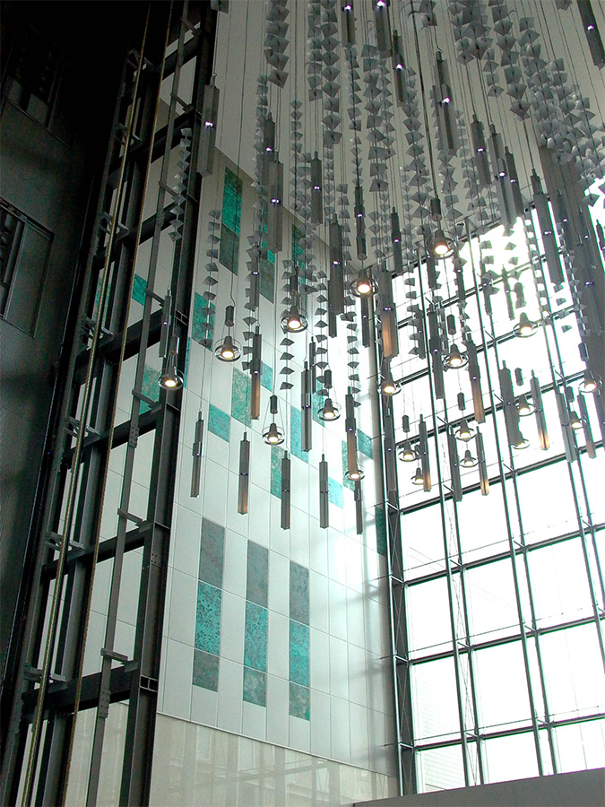 ウイングウイング高岡